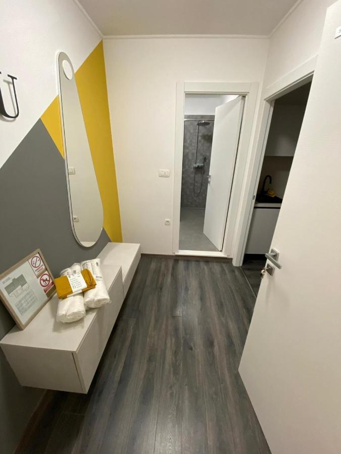 Sherri Rijeka Exterior foto